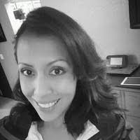 Mireya Castillo's Instagram, Twitter & Facebook