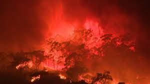 South australia police said the threat from the fire has reduced at hicks hill road near longwood, mylor, biggs flat, scotts creek, chapel hill, cherry gardens and mount bold in the mount lofty ranges. Adelaide Hills Bushfire Cherry Gardens Fire Updated To Contained