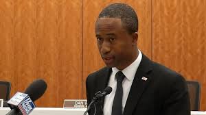 What is the difference between involuntary and. Officer Who Fatally Shot Daunte Wright Charged With Second Degree Manslaughter Da Abc News