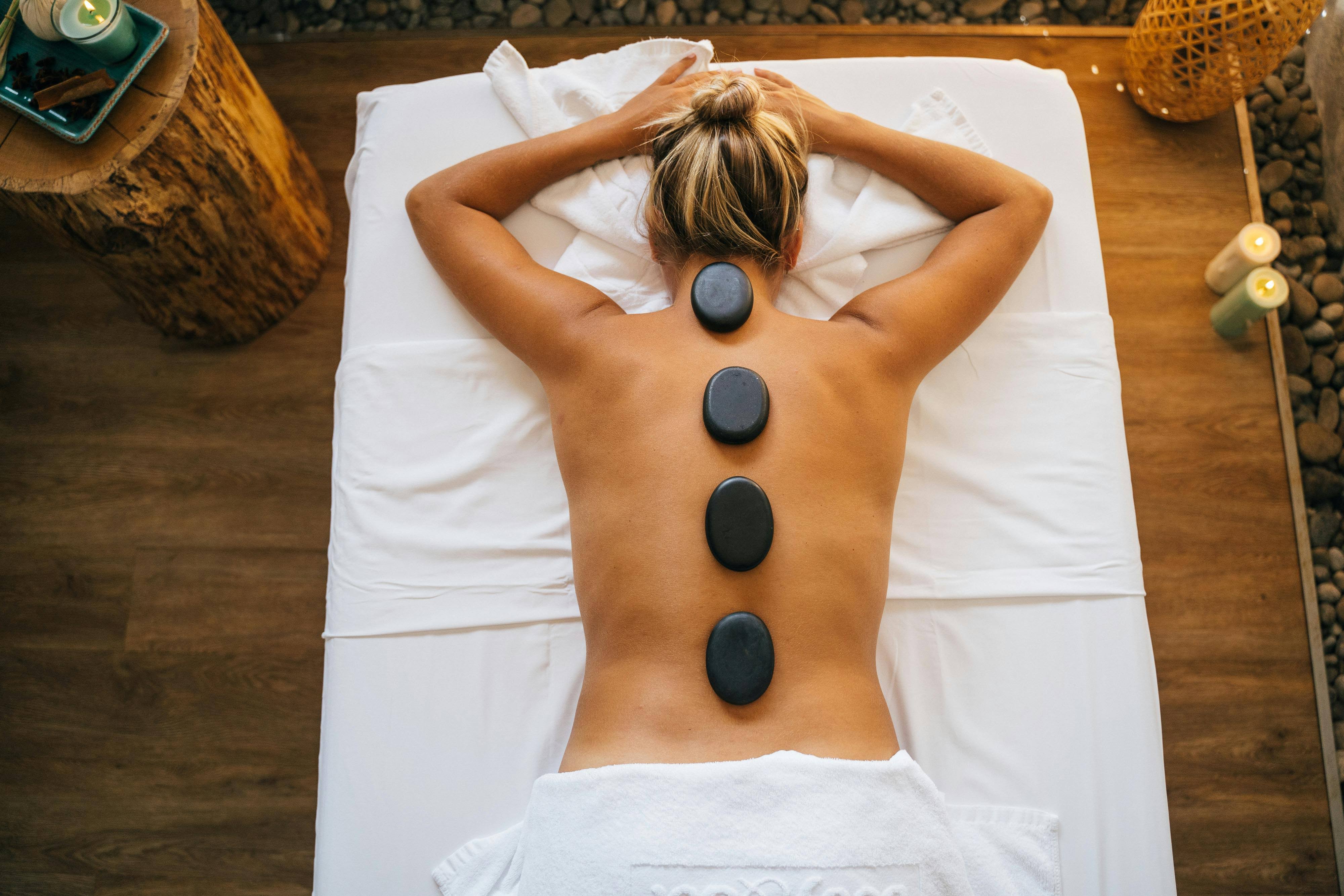 HOT STONE MASSAGE product image