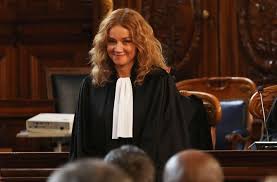 L'actrice revient dans alice nevers, le juge est une femme, la elevée par des parents restaurateurs de tableaux, marine delterme suit des études de droit à l'université. Alice Nevers Tf1 Marine Delterme Passer De Juge A Procureur Ce N Est Pas Anodin