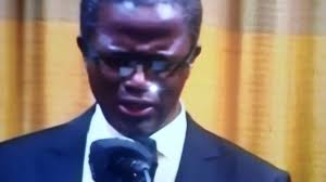 PS RICHARD BREAKS IN TEARS FOR THE...