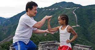 Và vị sư phụ chính là ông thợ điện bí ẩn sống cùng khu phố. Nhoc Karate Khong Chá»‰ Cho Con Tráº» Tuá»•i Tráº» Online