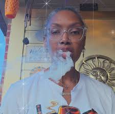 King George (aka) KG,s KINGS AND QUEENS Smoking Room Lounge 236 1st Street  W. Humble Tx .77338 Next door to Shamrocks Pub Open Sunday through  Wednesday 11am till midnight. Thursday through Saturday