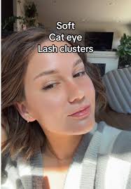 Flora Brown Lash Kit: Perfect Half Lash Cat Eye Look