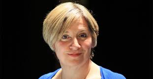 Naomi Everson (@NaomiAndEver)