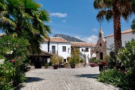 Ideal para viajeros que quieren combinar una estancia rural en andalucía con una visita de las. Los 15 Mejores Hoteles Rurales De Malaga La Espiga Digital