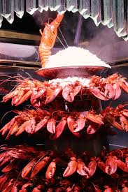 Vous Visitez Narbonne Ne Manquez Pas Les Grands Buffets Un Restaurant Hors Du Commun Cascade De Homard Au Menu Le Plu Narbonne Visiter Narbonne Epicurien