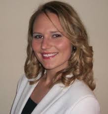 Candace Knox's Instagram, Twitter & Facebook