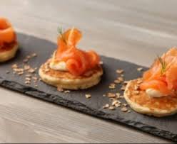 Blinis Au Saumon Fume Recette Recette Blinis Blinis Saumon Saumon Fume