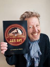 In de jaren na 2000 werd hij vertaler van hits van anderen en van beroemde werken uit de klassieke muziek. Rotavond Livestream Theater Walhalla