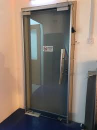 Pintu merupakan komponen penting yang harus dimiliki para pemilik rumah. Glass Door Pintu Kaca Home Furniture Home Decor On Carousell