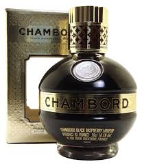 ʃɑto d(ə) ʃɑ̃bɔʁ) in chambord, centre region, france, is one of the most recognisable châteaux in the world because of its very distinctive french. Chambord 20cl Gift Box