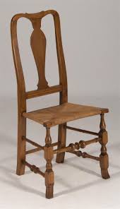 Antique American Queen Anne Chair In Maple Back With Carved Crest Rail And Vasiform Splat Later Rush Seat Block And Turned Chair Queen Anne Chair Queen Anne