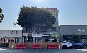 Larchmont blvd., suite b los angeles 90004. The Center For Yoga Is Reopening Larchmont Buzz Hancock Park News