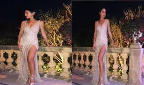 خاضت سلمى هذا المجال عندما دعتها إحدى صديقاتها لحضور جلسة تصوير لصالح علامة تجارية على الإنترنت، وبعدها تحولت حياتها لتبدأ رحلتها في مجال الموضة كانت. Ø³Ù„Ù…Ù‰ Ø£Ø¨ÙˆØ¶ÙŠÙ ØªØ­ØªÙÙ„ Ø¨Ø²ÙØ§Ù Ø´Ù‚ÙŠÙ‚ØªÙ‡Ø§ Ø´Ø§Ù‡Ø¯ÙˆØ§ Ø¬Ù…Ø§Ù„Ù‡Ø§ Ù…Ø¬Ù„Ø© Ø§Ù„Ø¬Ù…ÙŠÙ„Ø©