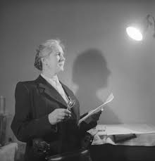 Картинки по запросу зоя космодемьянская тело Kak Zoya Kosmodemyanskaya Sovershila Svoj Podvig Rossijskaya Gazeta