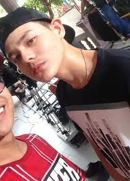 farra rizzal (@farraizzal)