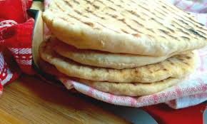 Made In Under An Hour Using 4 Basic Ingredients This Is The Perfect Sandwich Bread If You Do Not Want To Or Cannot Homemade Pita Bread Pita Recipes Recipes
