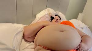 Curvy girl sex - endless possibilities