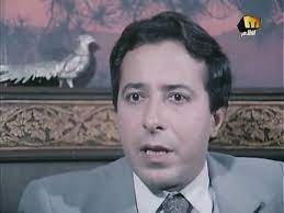 هو من أصول ريفية، وبالتحديد من محافظة المنوفية، كما أنه شقيق الكاتب الصحفى الساخر محمود السعدني. ØµÙ„Ø§Ø­ Ø§Ù„Ø³Ø¹Ø¯Ù†ÙŠ ÙŠÙ„Ø¹Ø¨ Ø¯ÙˆØ± ÙˆØ²ÙŠØ± ÙØ§Ø³Ø¯ ÙÙŠ Ø§Ù„Ø¯Ù… Ùˆ Ø§Ù„Ø¹ØµØ§ÙÙŠØ± Ø®Ø¨Ø±