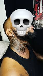 Sir Trill gets a neck piece