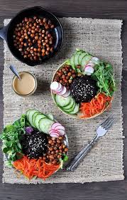 Buddha Bowl Decouvrez Des Idees De Buddha Bowl Elle A Table Riz Noir Bol Buddha Recette