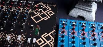 With 12 audio inputs for the first 6 channels, and 2 true stereo channels, there is plenty of room for all of your modular signals and more. Online Software Workflow Production Courses Ask Video