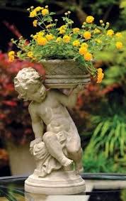 Delightful Garden Statues Charleston Gardens Garden Urns