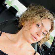 Jessica Testerman's Instagram, Twitter & Facebook