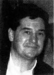 42201 Joe Raymond_Hockey bkt.indd