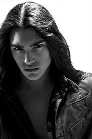 Men With Long Hair Photo Men With Long Hair Native American Actors Native American Men Long Hair Styles Men
