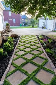 How To Remove Moss From Pavers | 🥇 Paver Installation San Diego