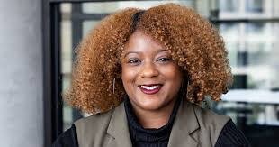 Laurel White's Instagram, Twitter & Facebook