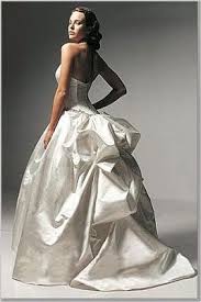 Wedding Venues Wedding Cakes Dresses Invitations Planning Advice For Perfect Weddings Wed Wedding Dress Bustle Wedding Gown Bustle Wedding Dress Trends
