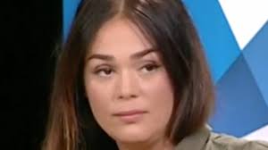 Lola dewaere is the daughter of actor patrick dewaere and elizabeth malvina chalier. Lola Dewaere S Exprime Sur Le Traumatisme Cause Par Le Suicide De Son Pere Femme Actuelle Le Mag