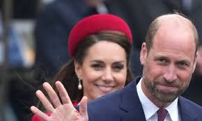 Princ William stigao na sprovod rođakinjinog supruga, no svi se pitaju gdje  je Kate