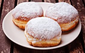 Amestecai separat praful de copt cu fina. Cele Mai Pufoase Gogosi Retete Practice