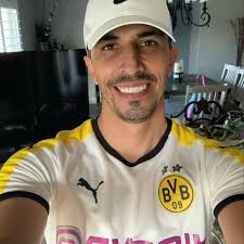 Love Klay, but you can't let him win tomorrow!!!