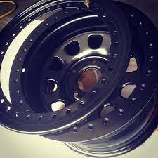 Cj Ong On Instagram Beadlock Rims For Land Rover Defender Getting Off Road Serious Landroverdefender Land Rover Land Rover Defender Land Rover Discovery 2