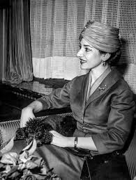 Soprano, opera legend, 'la divina'. Maria Callas Artikel Journal21