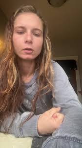 Carly Teeter's Instagram, Twitter & Facebook