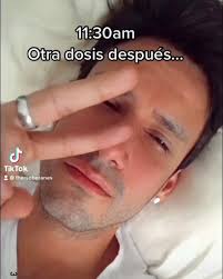 -Te vacunaron? , -cansi no... 😂🤓, ., ., ., ., ., ., ., #sigovivo #vacuna  #covid19 #vaccine, #alquelepusieronlavacunamal #tiktok #update