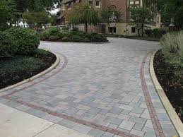 Driveway New Carlisle Oh Photo Gallery Landscaping Network Paver Driveway Driveway Border Driveway Design