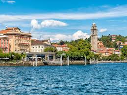 Lago maggiore is a lake along which the border between the italian regions of piedmont and the camera represents only a small part of a huge lake, lago maggiore, stretched from north to south for. Verbania Busreise Ab 02 07 2021 Felix Reisen