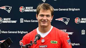 Drake Maye của New England Patriots đang có phong độ tốt trong trại huấn luyện