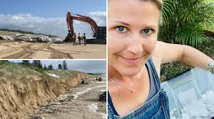 SEQ floods 2022: Brisbane pontoons cause polystyrene spills at Noosa