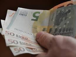 Kurs Dollara Na Segodnya 23 Yanvarya 2016 Cb Rf Ponizil Kurs Evro Na Chetyre Rublya Topnews Ru
