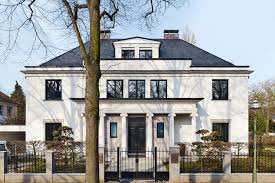 Architektur Der Architekt Holger Reiners Kampft Fur Asthetik Im Bauwesen Und Lobt Jedes Jahr Einen Architektur Architecture Architecture House Residential Architecture