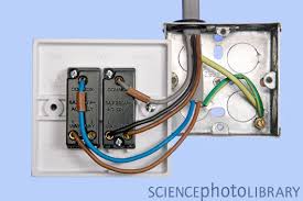 Is This 2 Way Light Switch Wired Dangerously Home Improvement Stack Exchange